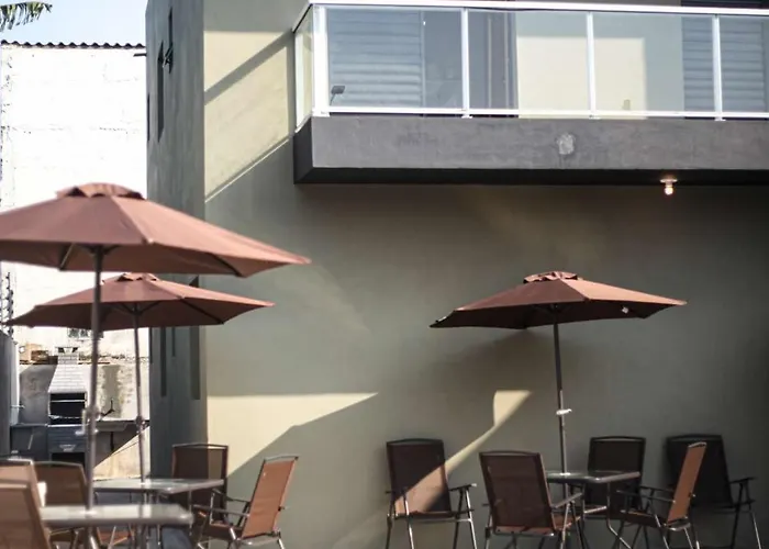 Bertihouse - Apartamentos Com Piscina Perto Da Praia